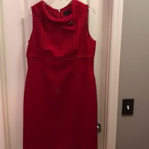 Tahari Sleeveless dress